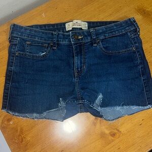 Hollister Super Skinny Cutoff Shorts Size 7/28 (237)